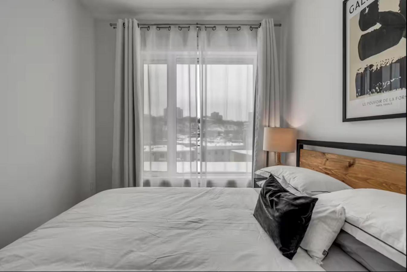 Apartment Initial / Gallery / Qc+parking Quebec City